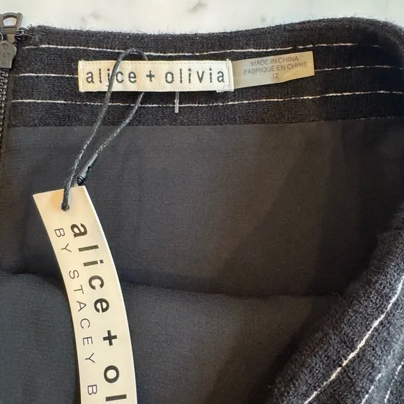New Alice + Olivia Black Pinstripe Women's Skirt Asymmetrical Faux Wrap Size 12 - Picture 4 of 7